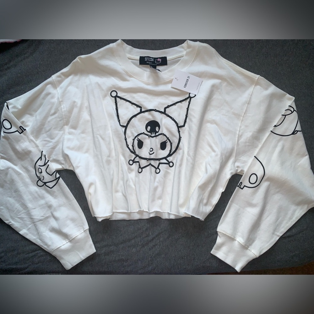 Forever 21 x hello kitty kuromi top